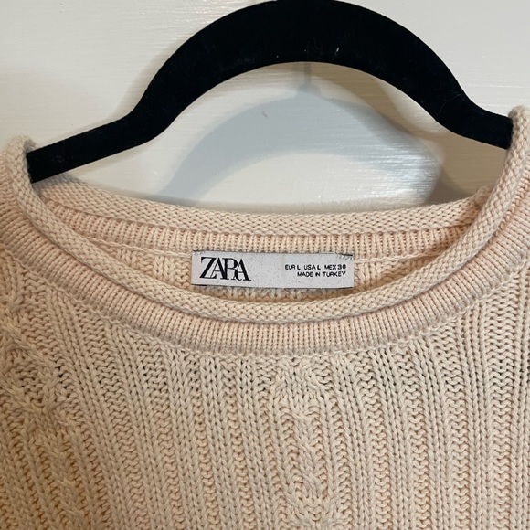 Zara Cropped Crème Sweater - Picture 2 of 5